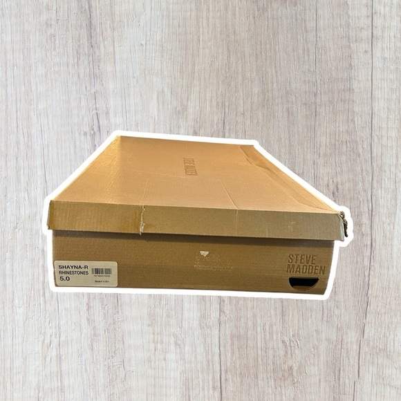 NWT Steve Madden Sparkling ‘Shayna’ Tall Boots in Silver Rhinestone Size 5 - Picture 5 of 16